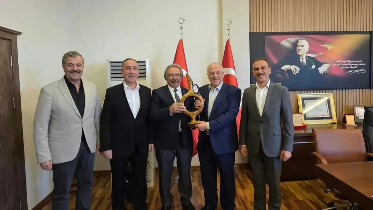 Avanos Belediye Başkanı Sarıtaş&rsquo;tan NTSO Başkanı &Ouml;bekli&rsquo;ye Ziyaret