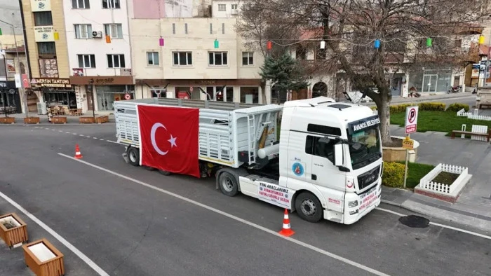 Avanos Belediyesi ara&ccedil; filosuna yeni TIR &ccedil;ekici kattı