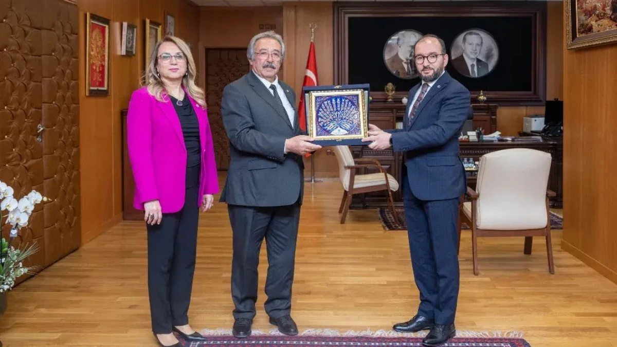 Avanos Heyetinden SGK Başkanı Elitaş&rsquo;a Hayırlı Olsun Ziyareti