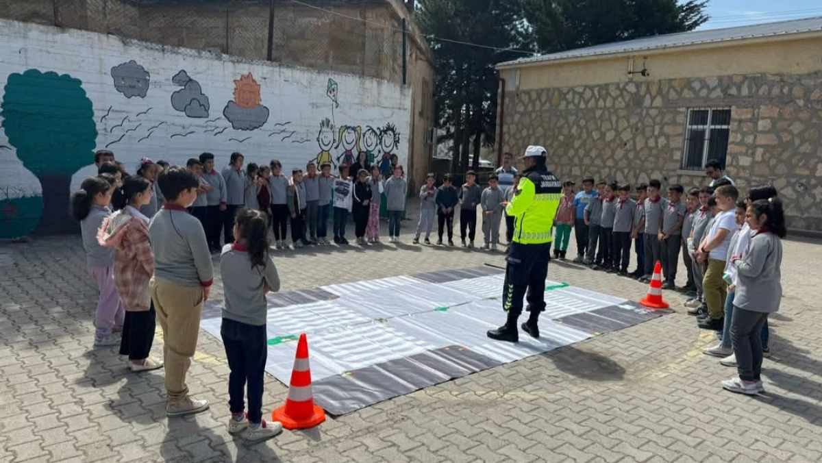 Avanos’ta Miniklere Trafik Bilinci Kazandırıldı