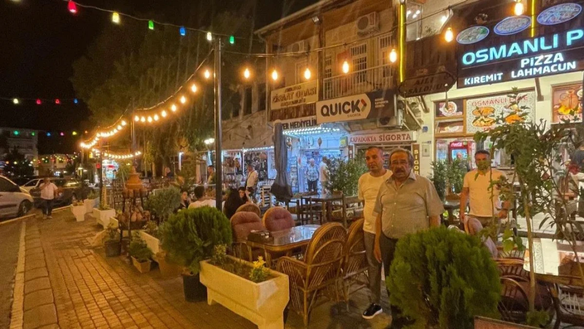 Başkan Sarıtaş, Çarşı Bölgesindeki Yeni Aydınlatma Sistemlerini İnceledi