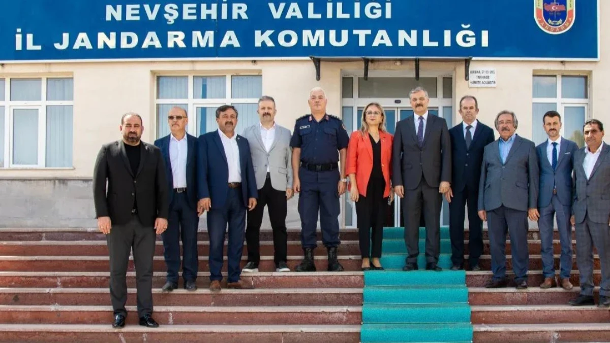 Başkan Sarıtaş’tan İl Jandarma Komutanı Mehmet Çelik’e ziyaret