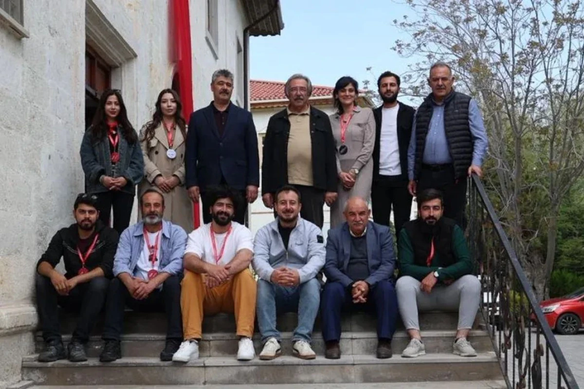 Kapadokya Bienali Avanos&rsquo;ta Sanatseverlerle Buluştu