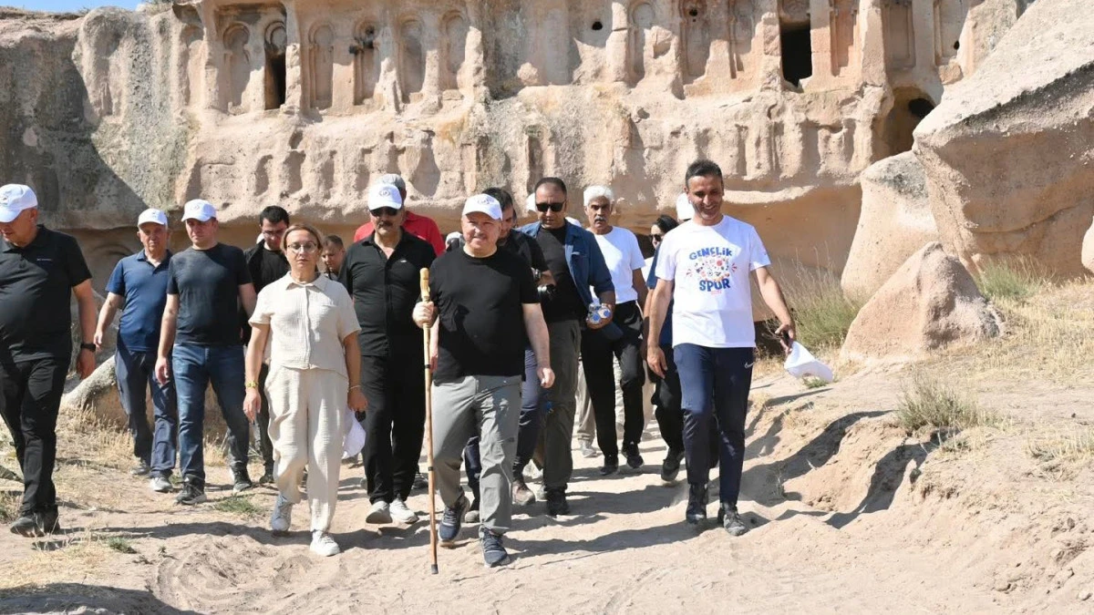 Kapadokya’nın Eşsiz Vadilerinde Yürüyüş Etkinliği Düzenlendi