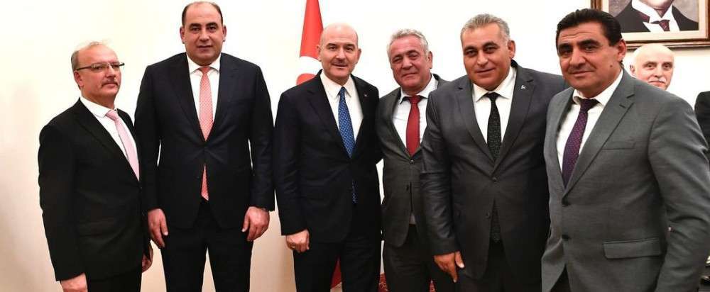 MHP heyeti Bakan Soylu ile bir araya geldi 